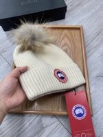 Canada goose beanie - Image 3
