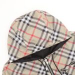 Burberry jacket - Image 3