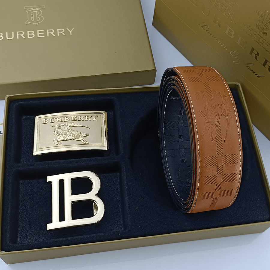 LIVIAN FUNDOS - 2025-08-07T202823.283 Burberry belt - Image 1