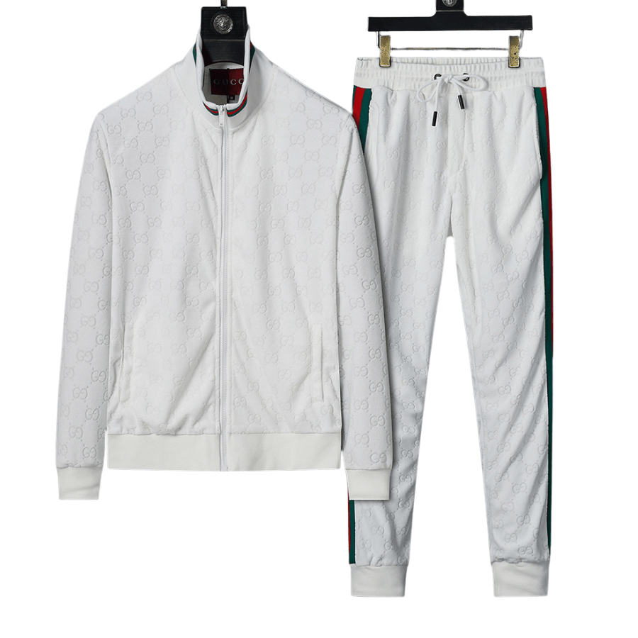 LIVIAN FUNDOS - 2025-08-27T165409.382 Gucci tracksuit - Image 1