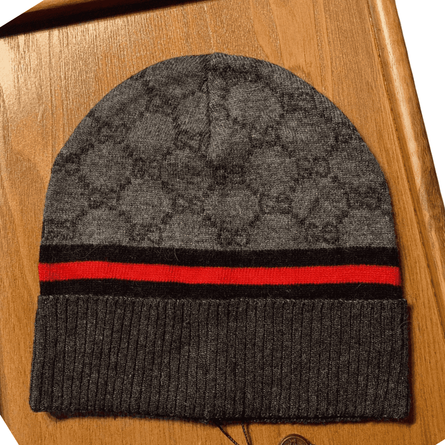 LIVIAN FUNDOS (24) Gucci beanie - Image 1