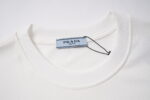 Prada t-shirt - Image 4