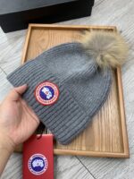 Canada goose beanie - Image 4