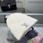 Louis Vuitton beanie - Image 4