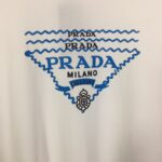 Prada t-shirt - Image 4