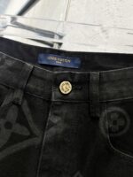 Louis vuitton jeans - Image 5