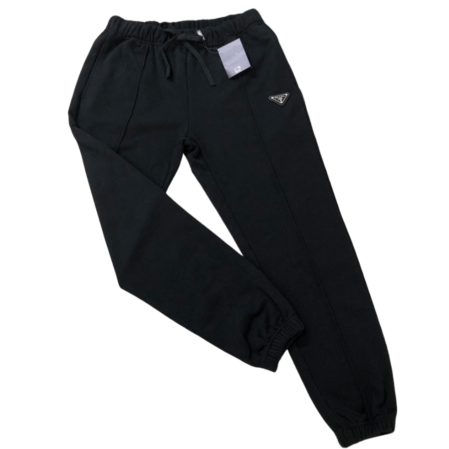 LIVIAN FUNDOS - 2025-09-16T234220.108 Prada pants - Image 1