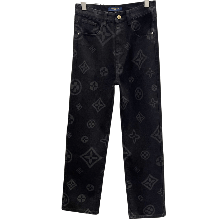 LIVIAN FUNDOS - 2025-09-26T182508.642 Louis vuitton jeans - Image 1