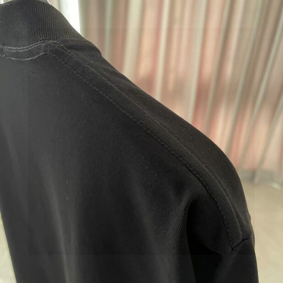 Prada t-shirt - Image 6
