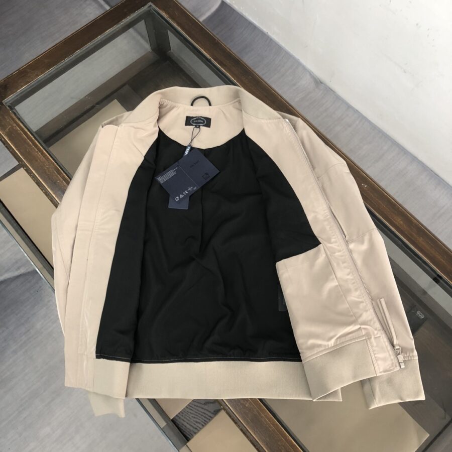 Prada jacket - Image 4
