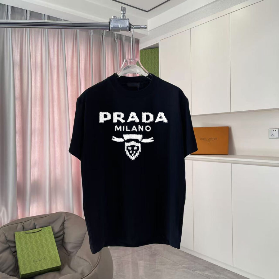 Prada t-shirt - Image 6